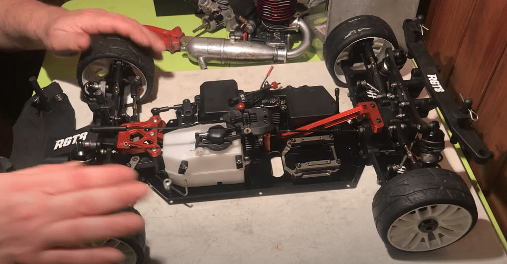 RECENSIONE HB RGT8 by Fabio Brett.